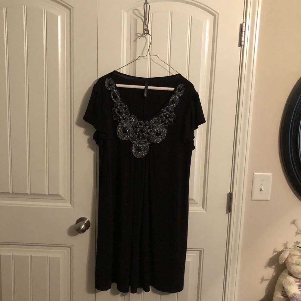 Pretty black dress
